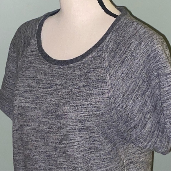 EVERLANE heather grey crew neck short sleeve sweatshirt. Size XS. EUC - Picture 4 of 8